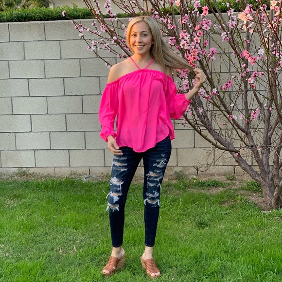 Tops - Off shoulder long sleeve blouse